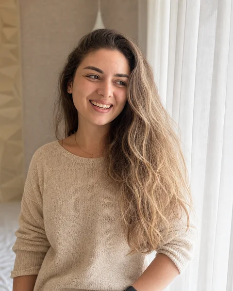 Retrato profissional — luz de janela